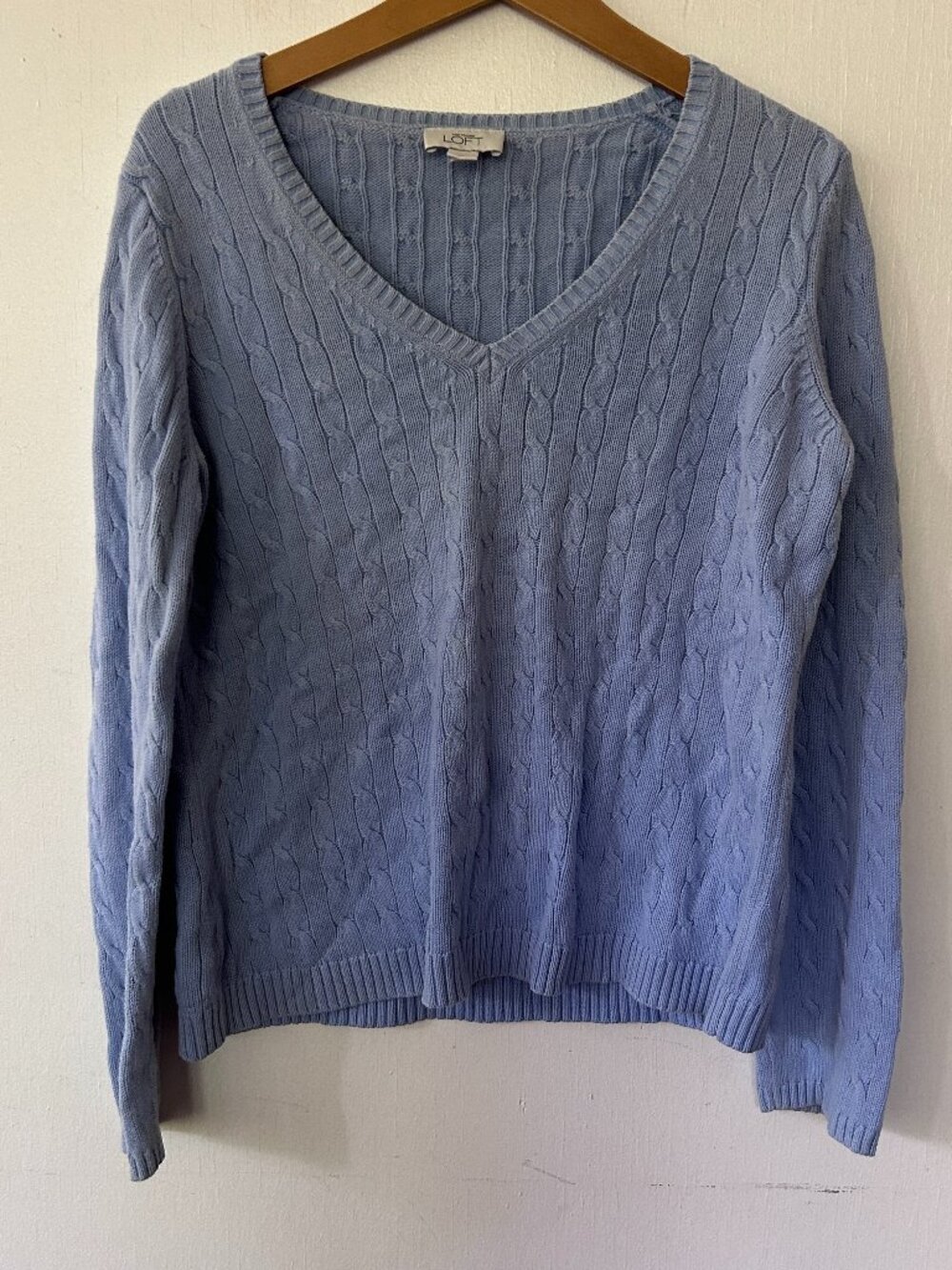 LOFT Blue Cableknit Sweater Womens Large V-neck VTG Preppy Old Money Tennis Prep